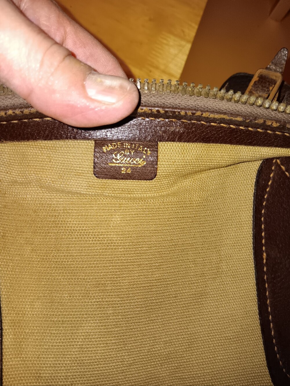 Gucci GG Rare Vintage Monogram Canvas & Leather Travel Bag - Picture 9 of 9